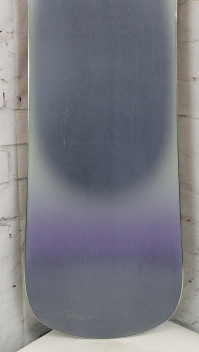 Rome SDS Women's Ravine Snowboard Size 150 cm Directional Demo