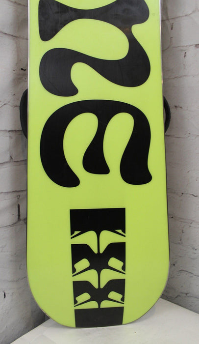 Rome Mechanic Mens Snowboard 153 cm 2024 with Rome United Bindings Size M/L Demo