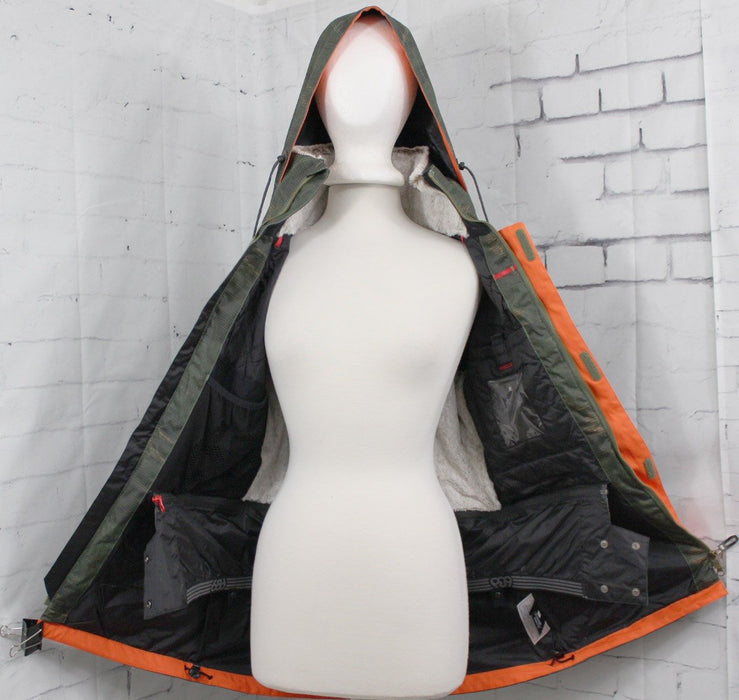 686 Spirit Insulated Snow Jacket Women's Small Surplus Green Blanket