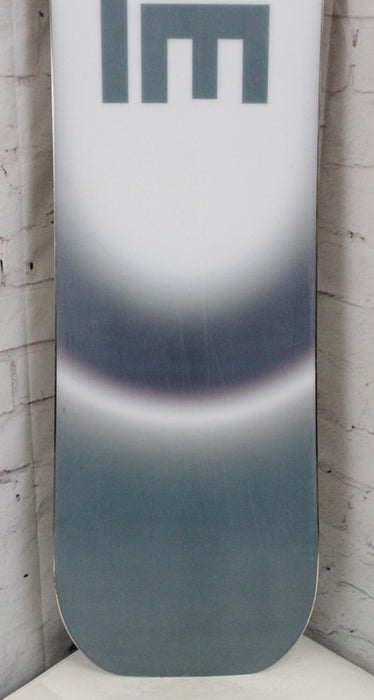 Rome Muse Women's Snowboard 144 cm Directional Twin Fusion Camber Demo