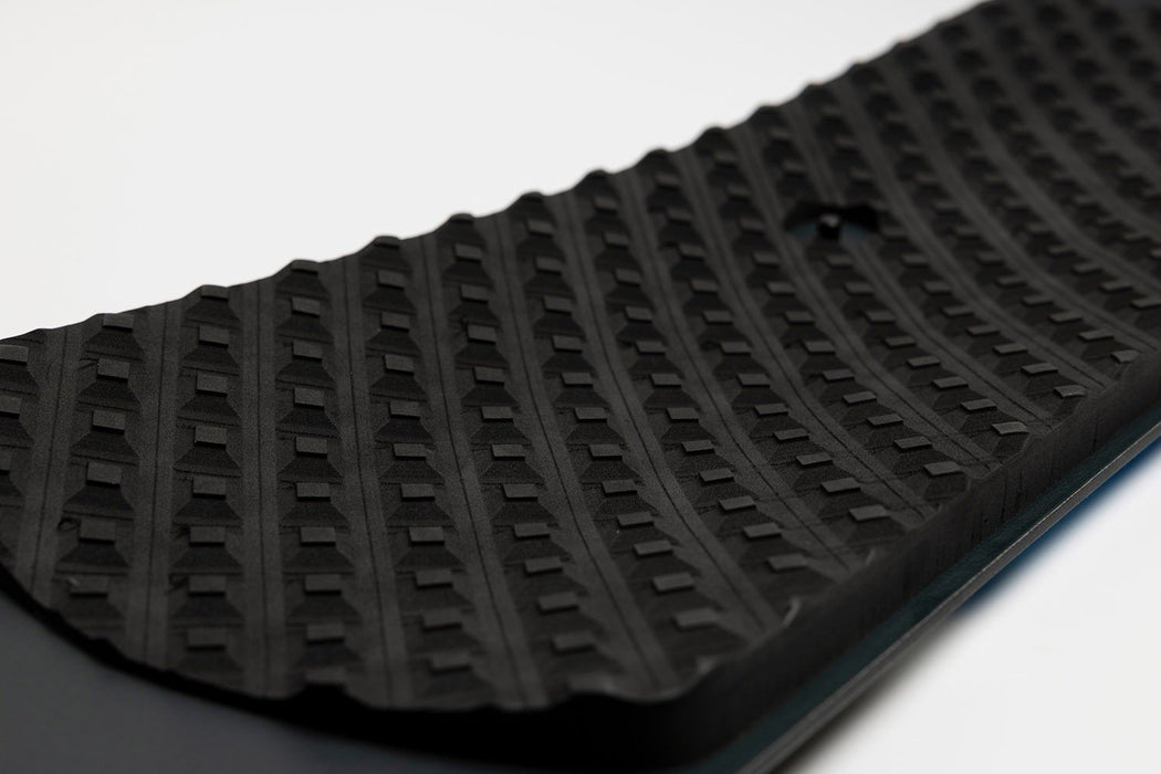 Nitro x Konvoi Surfer Men's Snowboard 143 cm Powder Powsurfing Board New 2026