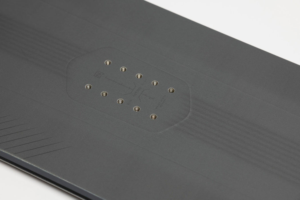 Nitro Pantera Wide Men's Snowboard 166 cm All Mountain Directional New 2026