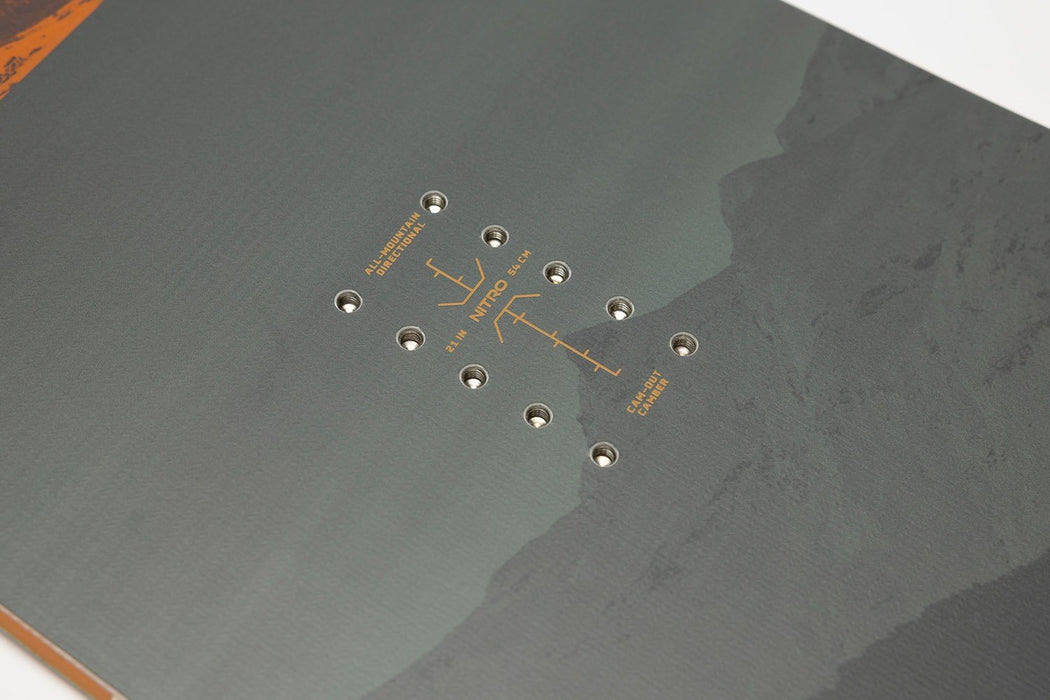 Nitro Magnum Mens Snowboard 163 cm, All Mountain Directional, New 2026