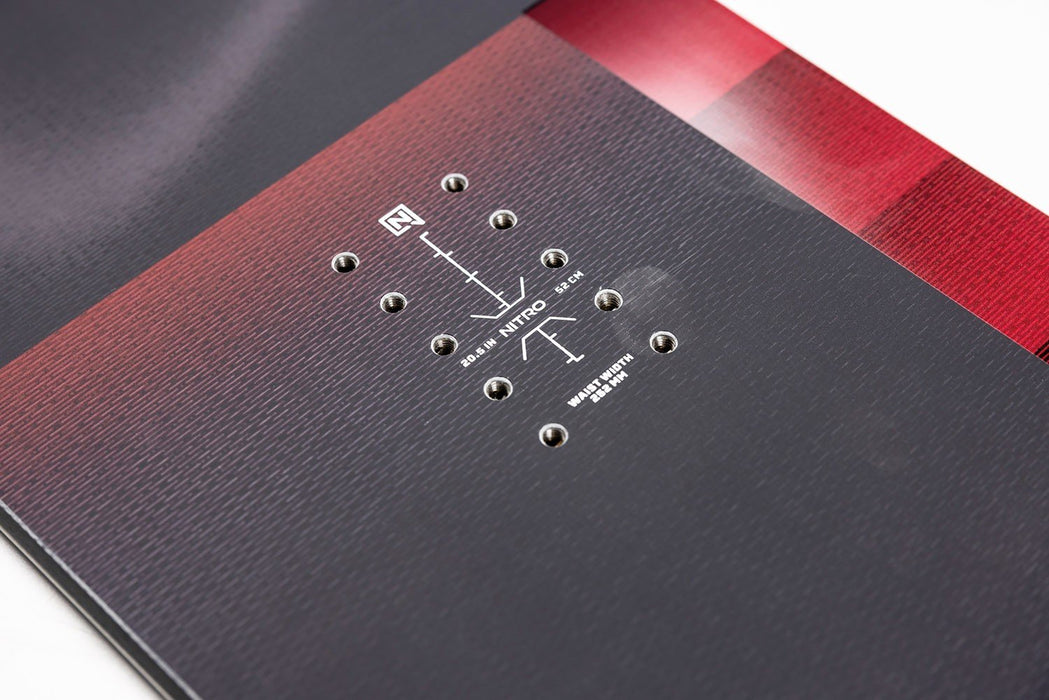 Nitro Team Pro Men's Snowboard 157 cm All Mountain Directional Twin New 2026