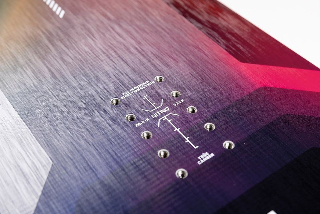 Nitro Team Men's Snowboard 157 cm Directional Twin New 2026