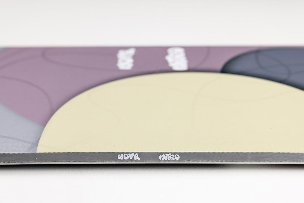 Nitro Nova Women's Snowboard 139 cm All Mountain Directonal New 2026