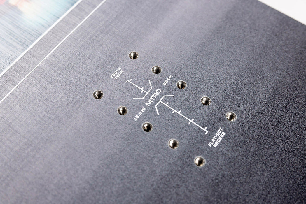 Nitro Mini Thrills Youth Snowboard 148 cm Park Twin New 2026