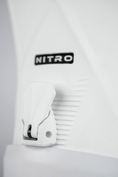 Nitro Phantom Snowboard Bindings Medium (US Men's 7 - 10.5) White New 2024