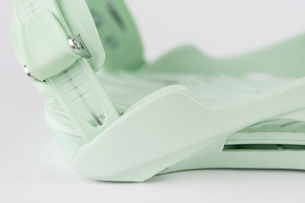 Nitro Cosmic Snowboard Bindings Women's Small / Medium (US 5.5-10.5) Mint 2026