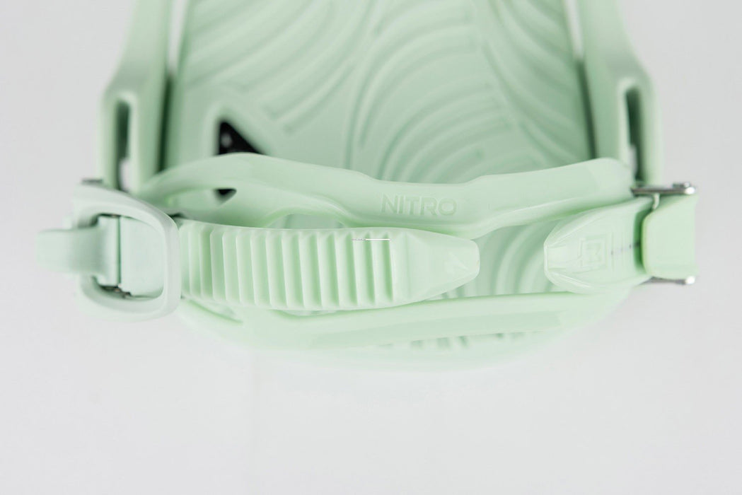 Nitro Cosmic Snowboard Bindings Women's Small / Medium (US 5.5-10.5) Mint 2026