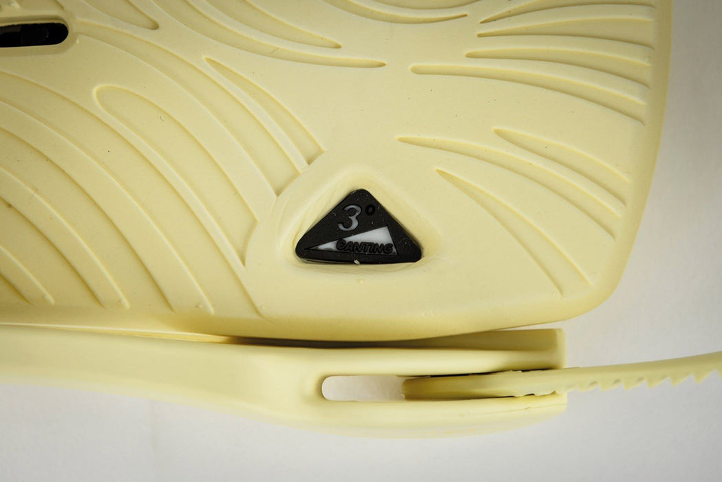 Nitro Cosmic Snowboard Bindings Women's Small / Medium (US 5.5-10.5) Light Lemon