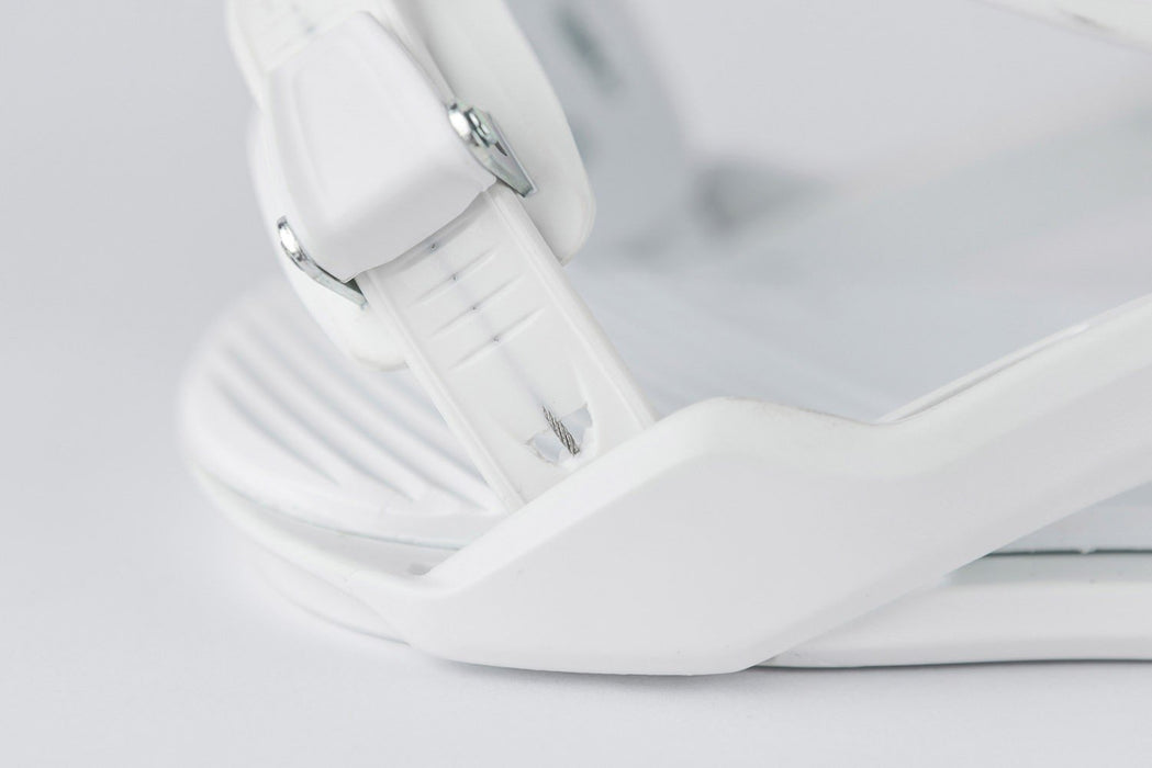 Nitro Charger Mini Youth Snowboard Bindings Small (US Kids 3 - 6.5) White New