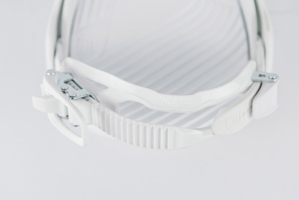 Nitro Charger Mini Youth Snowboard Bindings Small (US Kids 3 - 6.5) White New