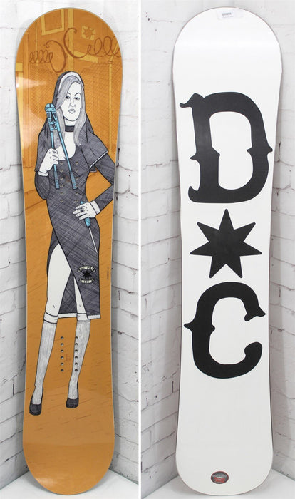 DC PBJ Youth Snowboard 137 cm, Freestyle True Twin, 2014 New