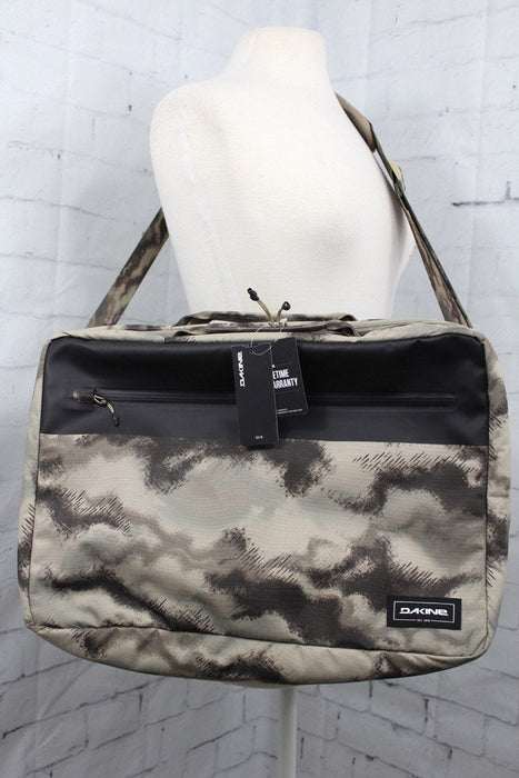 Dakine Concourse 20L Commuter Messenger Bag Backpack Ashcroft Camo New