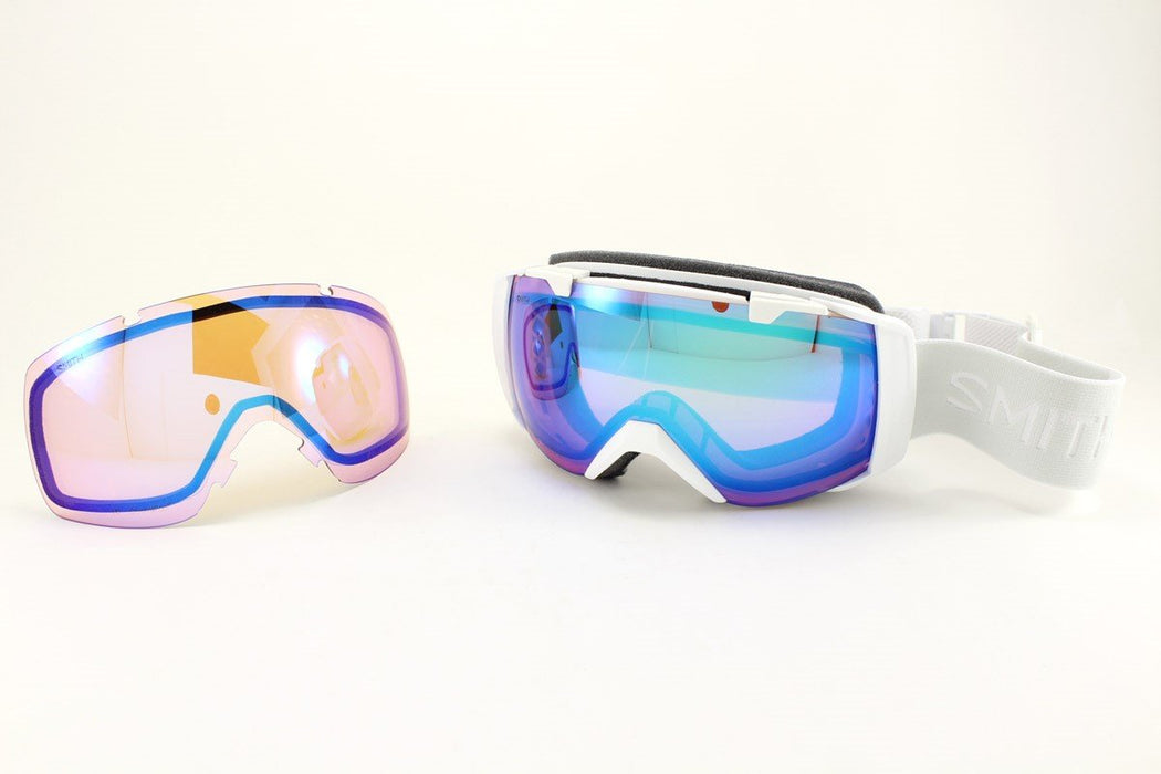 Smith I/O Snow Goggles White Vapor, Everyday Green Mirror Lens + Bonus New