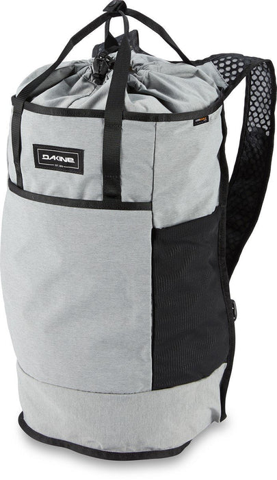 Dakine Lightweight Nylon and Polyester Packable Backpack 22L Greyscale New