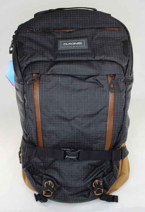 Dakine Seeker Bike Backpack 18L with 3L Hydration Reservoir Black / Rubber New
