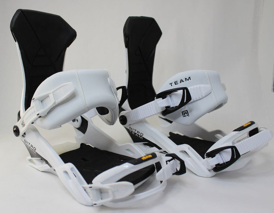 Nitro Team Snowboard Bindings Men's Medium (US 7-10.5) White 2023 - Demo