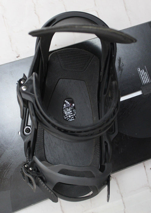 Burton Hometown Hero Wide Snowboard 160 cm w/ X EST Bindings Large Black Demo