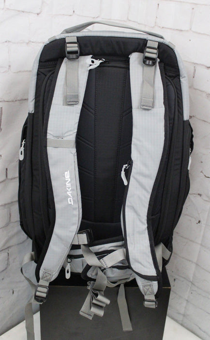 Dakine Mission Pro 32L Snowboard and Ski Backpack Griffin Grey New