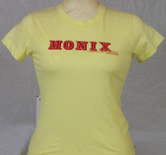 Monix Mission Six Logo Short Sleeve T-Shirt, Girls Youth Small, Yellow