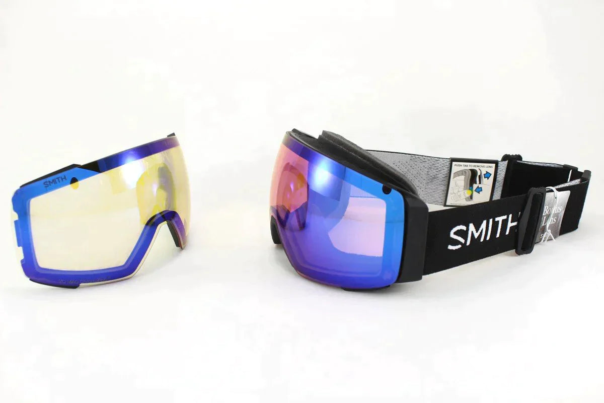 Smith I/O Mag Snow Goggles Black, Chromapop Photochromic Rose Lens